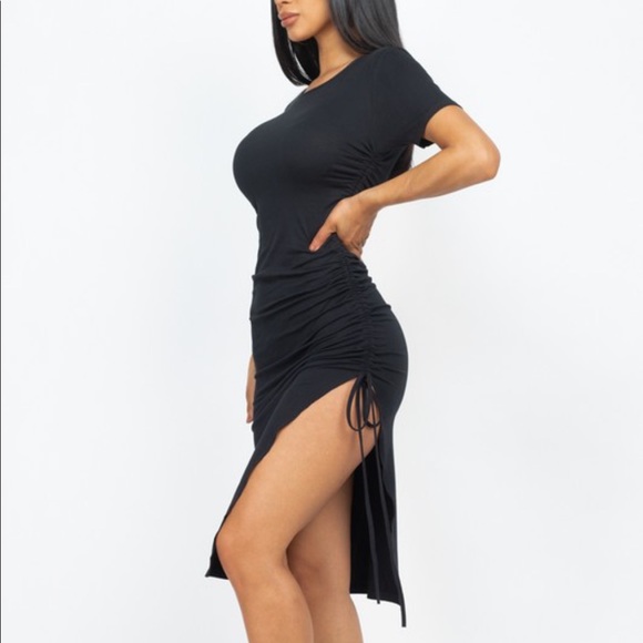 Black Slit Side Ruched Midi Dress - Picture 2 of 2